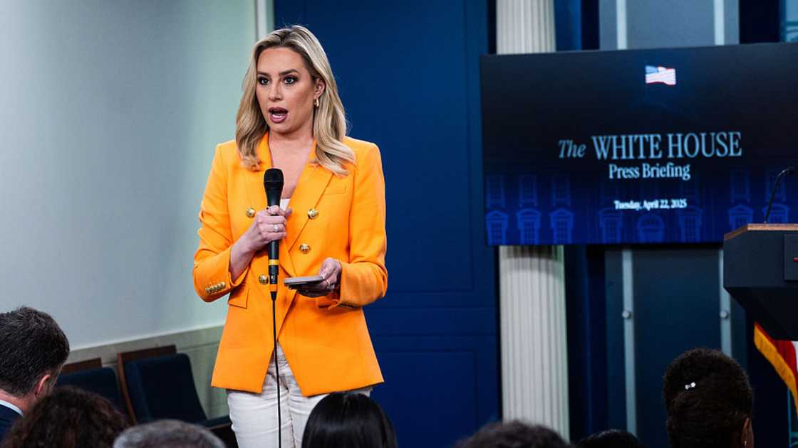 Senior White House Correspondent for Fox News Jacqui Heinrich Senior White House Correspondent for Fox News Jacqui Heinrich