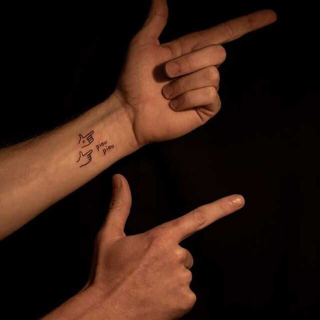 small wrist tattoos small wrist tattoos