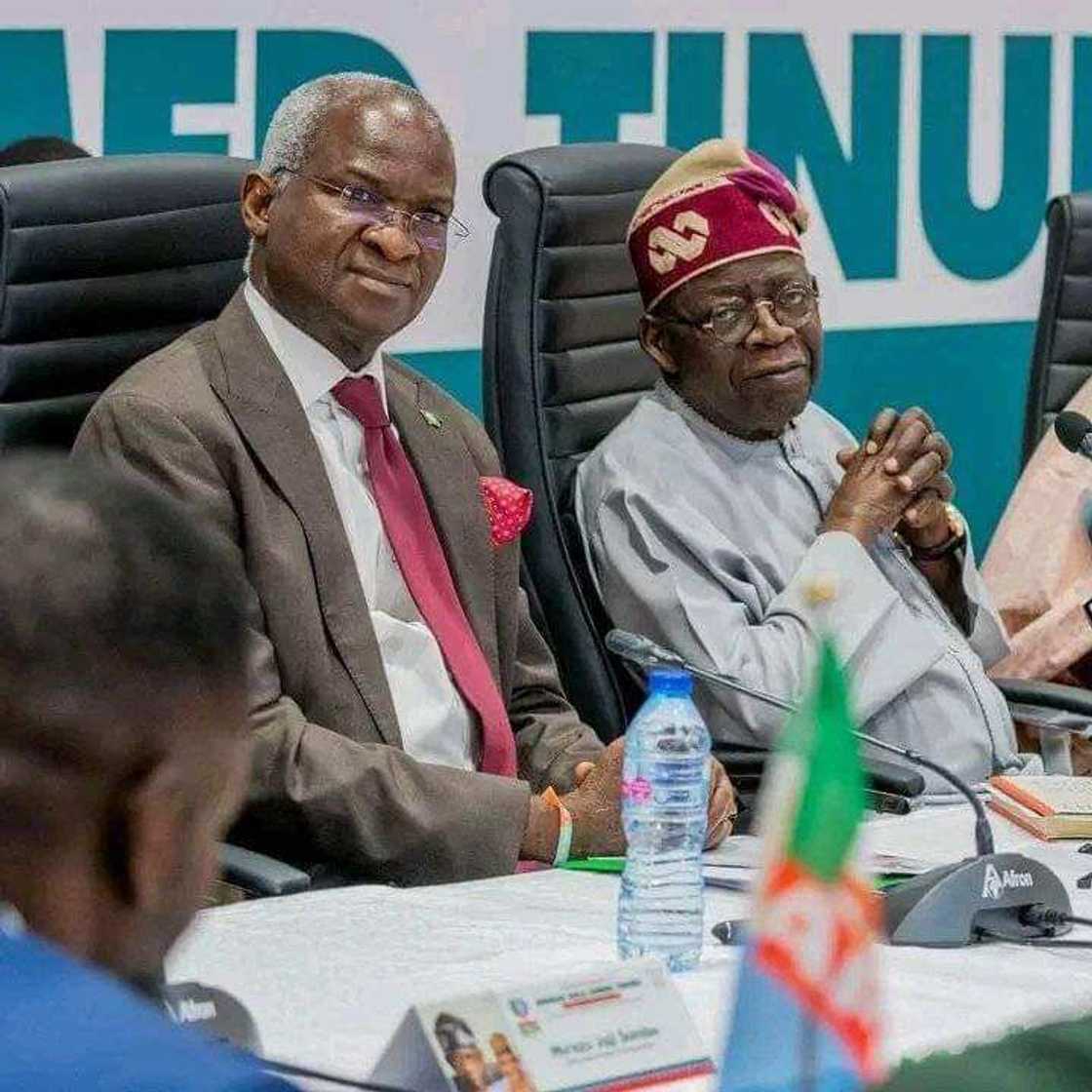 APC, 2015 general election, Babatunde Fashola, the minister of works and housing APC, 2015 general election, Babatunde Fashola, the minister of works and housing