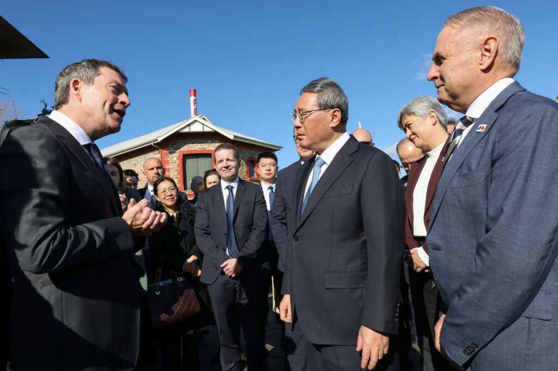 Premier Li Qiang talks with Penfolds winemaker Peter Gago (L) during a visit to the Magill Estate winery in Adelaide during his trade-centred trip to Australia Premier Li Qiang talks with Penfolds winemaker Peter Gago (L) during a visit to the Magill Estate winery in Adelaide during his trade-centred trip to Australia