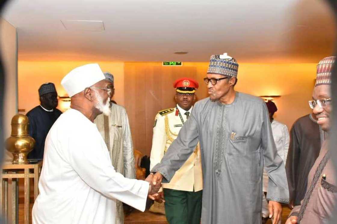 Buhari ya gana da Abdulsalamu a Saudiyya, zai dawo gida Najeriya a yau