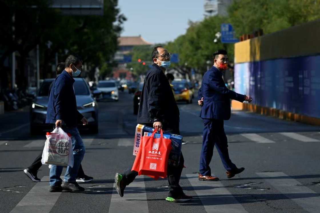 China's shopping sales from the Singles Day holiday could top a record one trillion yuan ($140 billion) despite the country's struggling economy China's shopping sales from the Singles Day holiday could top a record one trillion yuan ($140 billion) despite the country's struggling economy