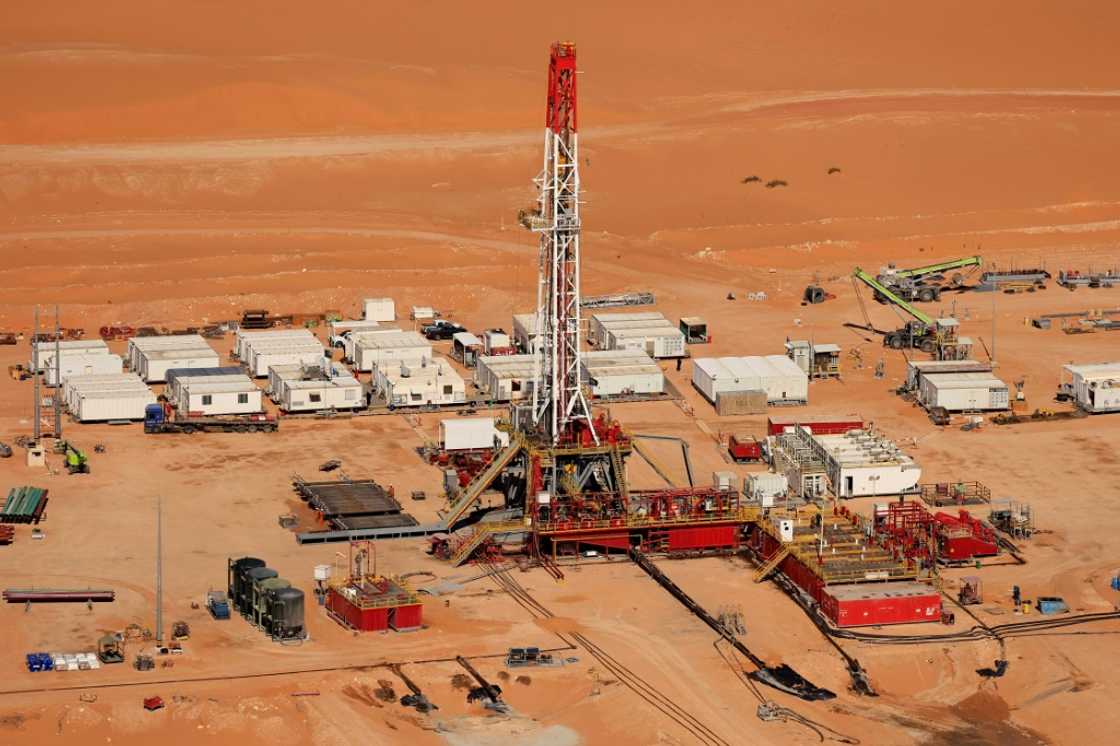 An oil plant situated between Riyadh and Haradh in the Saudi desert