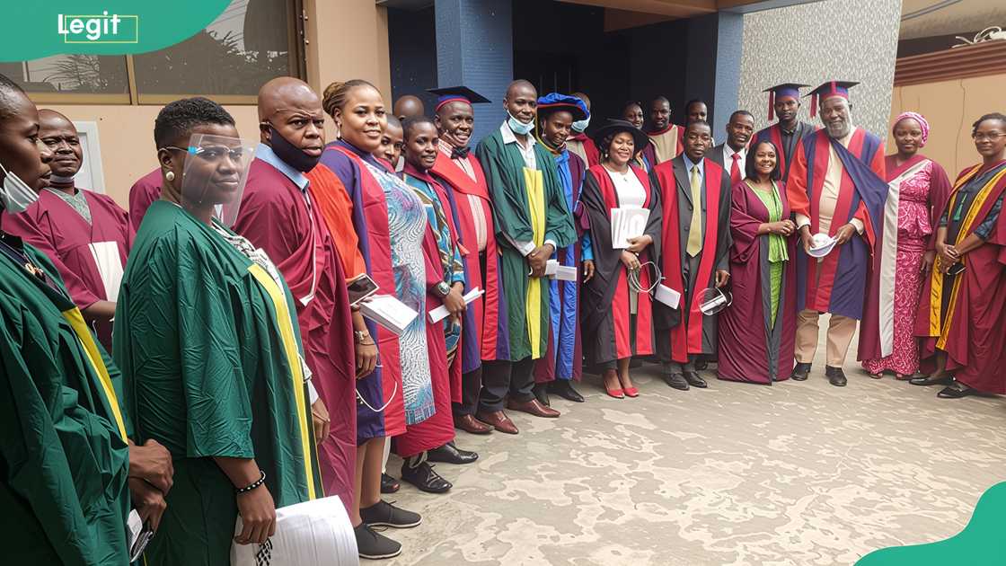 Lagos City Polytechnic graduates Lagos City Polytechnic graduates