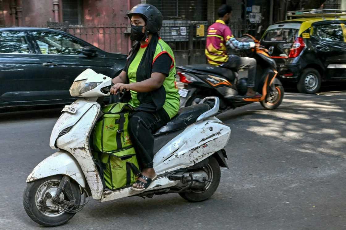 Companies say India's quick commerce's growth is partly down to the sheer scale of people living in tight-packed cities within a roughly two kilometre Companies say India's quick commerce's growth is partly down to the sheer scale of people living in tight-packed cities within a roughly two kilometre