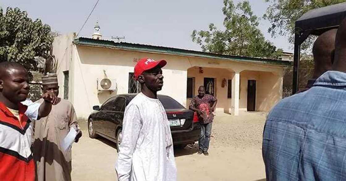 Mataimakin gwamnan jahar Kano ya yi ram da fitaccen dan jagaliyan siyasa a Kano