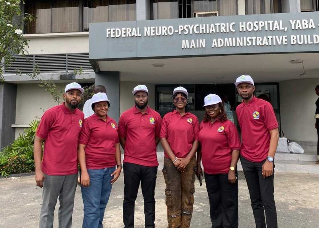 School of Psychiatric Nursing employees posing for a photo