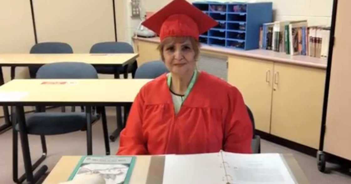 70-Year-Old Woman Overjoyed as She Graduates From High School to Fulfil Dream 70-Year-Old Woman Overjoyed as She Graduates From High School to Fulfil Dream