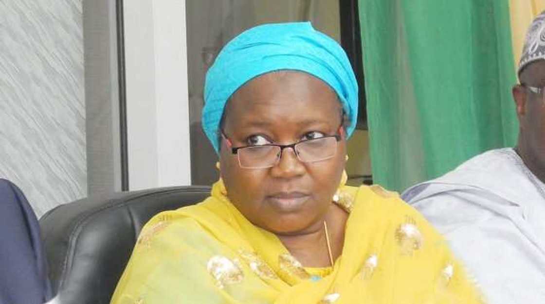 Amina Zakari ba ta da alakar jini da Shugaban kasa inji Dangin ta Amina Zakari ba ta da alakar jini da Shugaban kasa inji Dangin ta