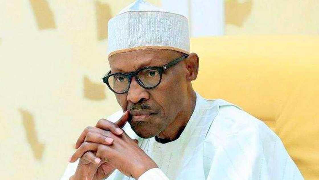 Coronavirus: Buhari orders prompt payment of salaries Coronavirus: Buhari orders prompt payment of salaries