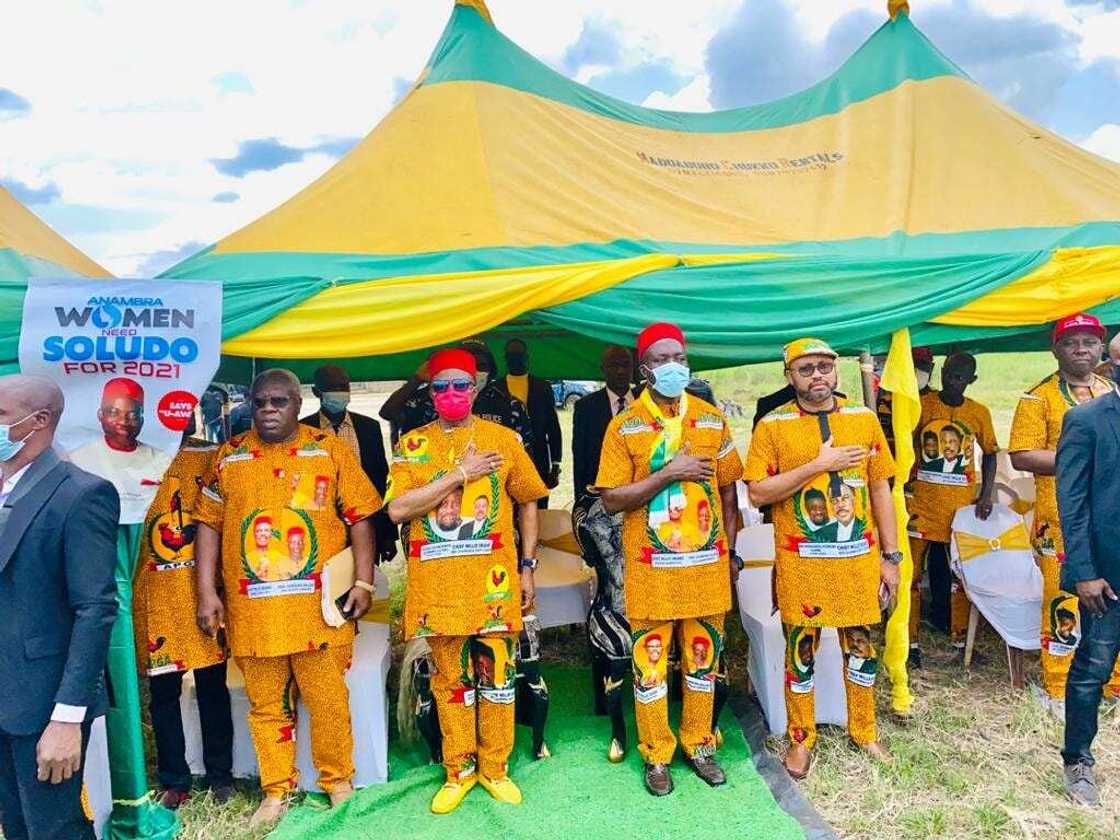 Yan majalisa 3 sun sauya sheka APC Yan majalisa 3 sun sauya sheka APC