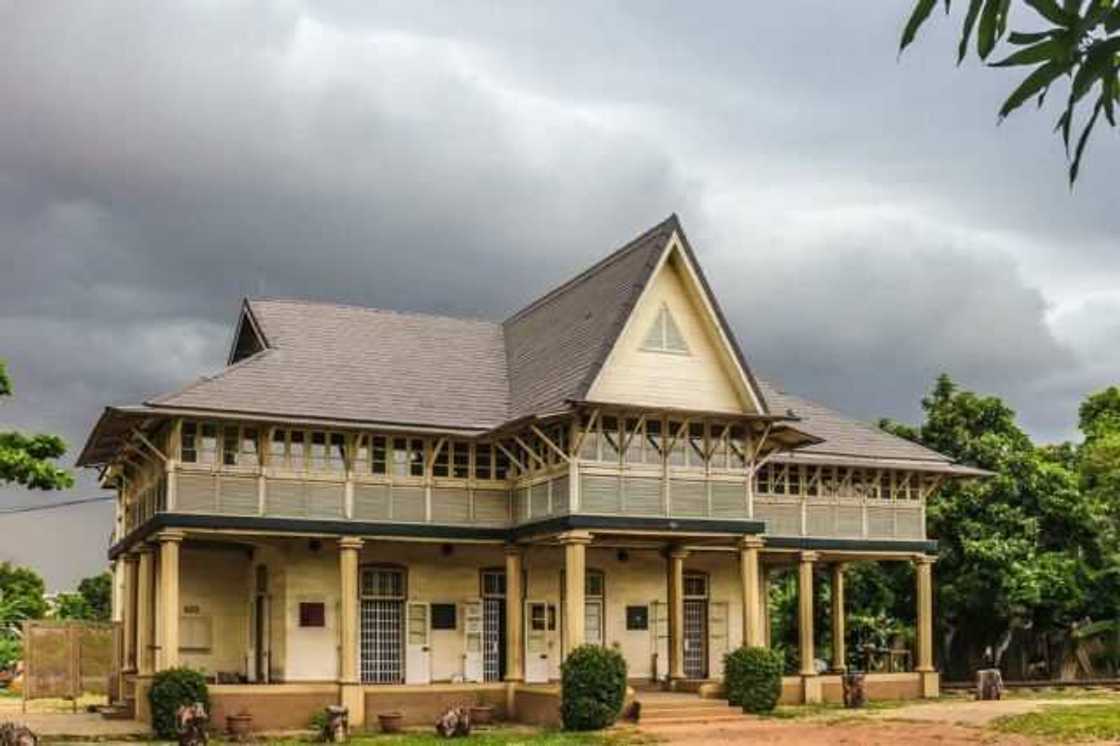 It is in Ebute Meta. It is in Ebute Meta.