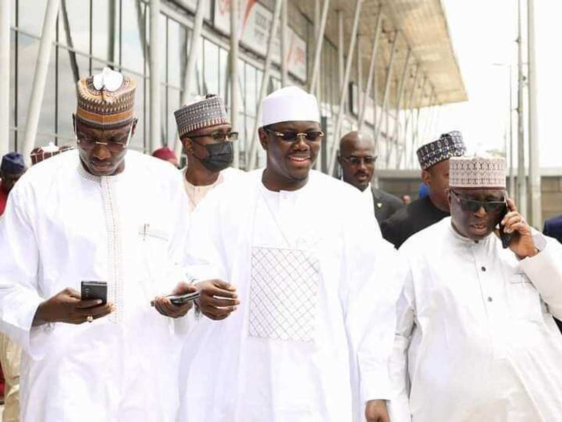 Yan takarar gwamna a PDP. Yan takarar gwamna a PDP.