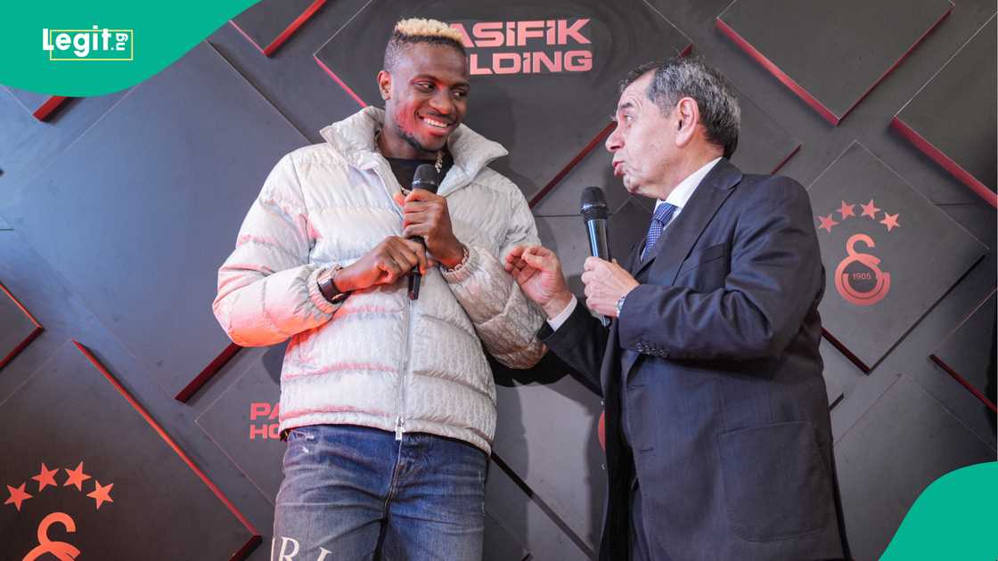 Victor Osimhen, Dursun Ozbek, Galatasaray, Istanbul, Turkiye, Super Lig. Victor Osimhen, Dursun Ozbek, Galatasaray, Istanbul, Turkiye, Super Lig.