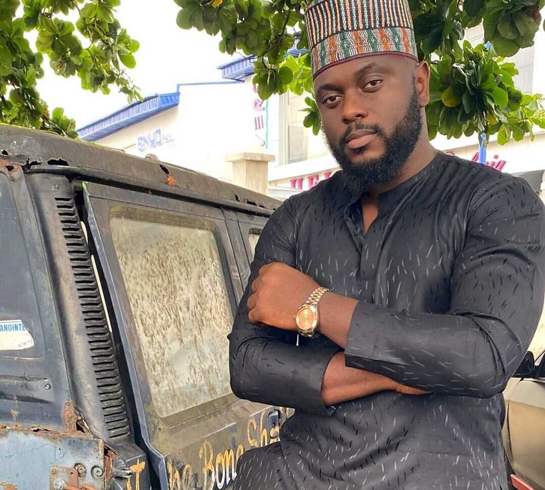Ayo Ayoola biography Ayo Ayoola biography