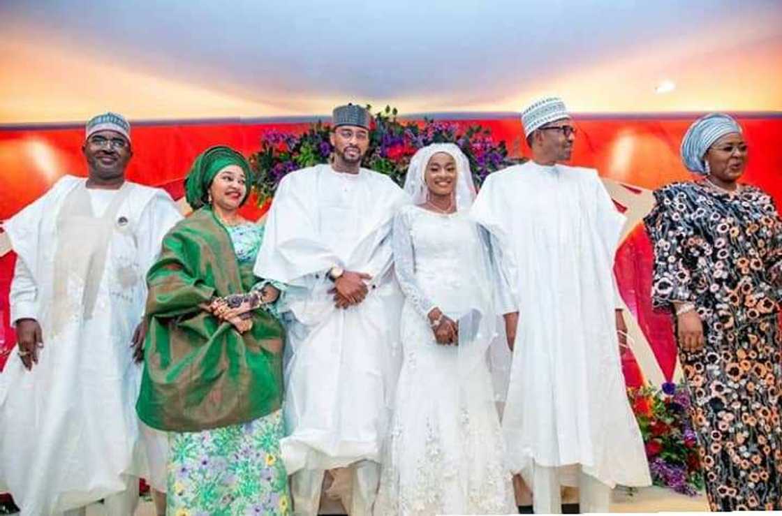 Hotuna da bidiyon ranar daurin auren Hanan Buhari da Turad Sha'aban Hotuna da bidiyon ranar daurin auren Hanan Buhari da Turad Sha'aban