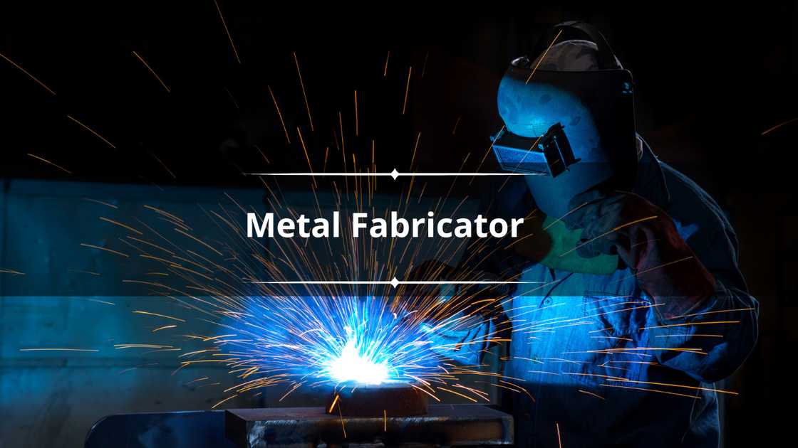 Arc welder with welding sparks