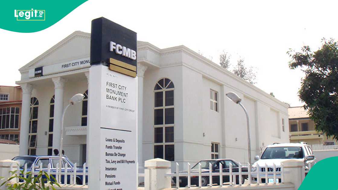 FCMB opens opportunity for high paying job FCMB opens opportunity for high paying job