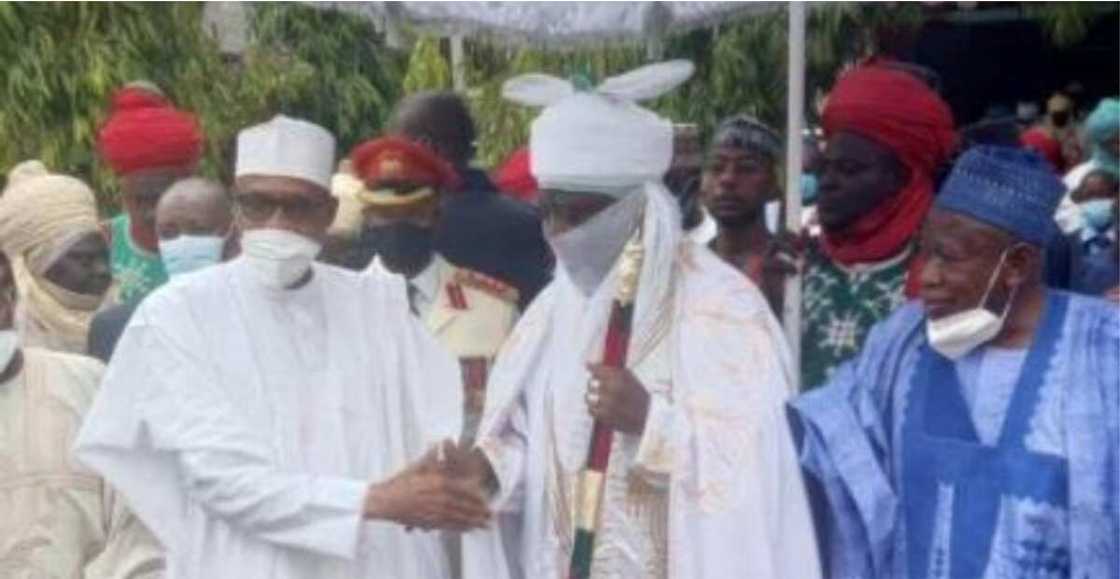President Buhari meets with families of Kano explosion victims President Buhari meets with families of Kano explosion victims
