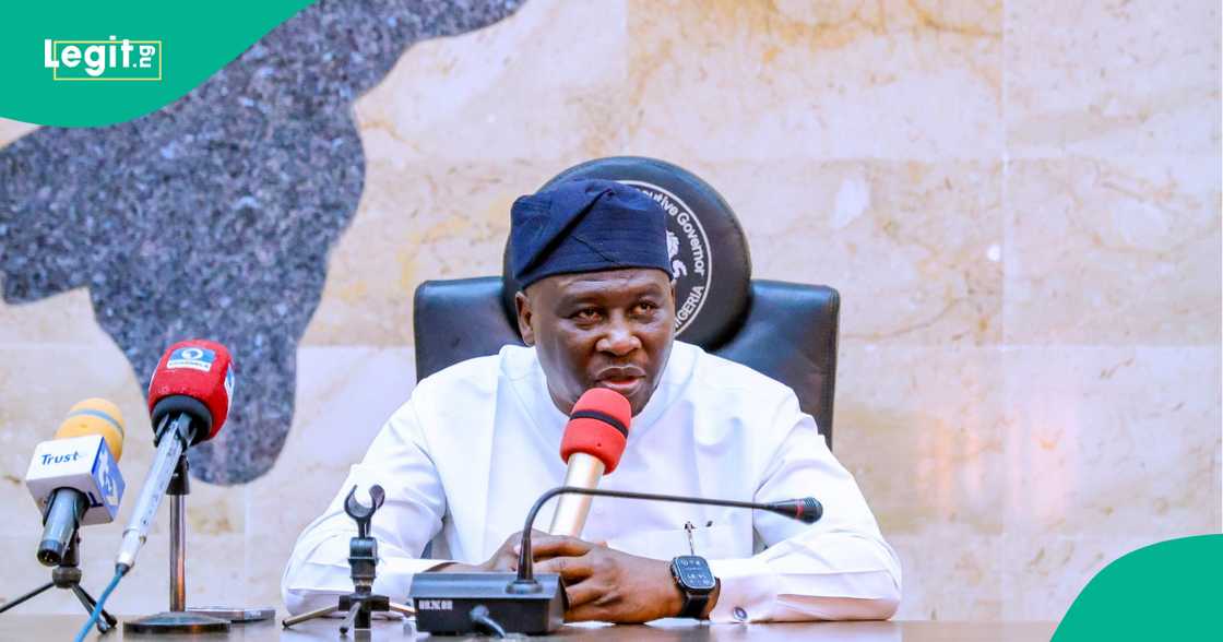 Gwamna Ahmadu Fintiri. Gwamna Ahmadu Fintiri.