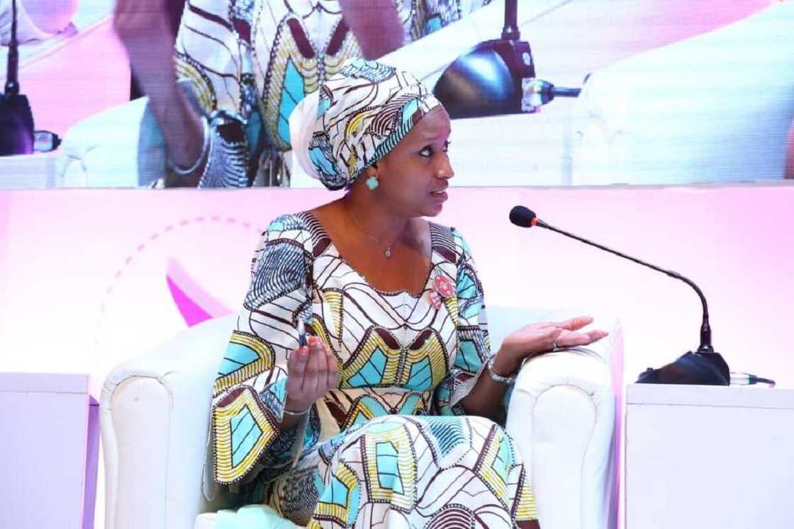 Hadiza Bala Usman: Bani da ikon bada kwangila ni kadai a matsayina na manajan daraktan NPA Hadiza Bala Usman: Bani da ikon bada kwangila ni kadai a matsayina na manajan daraktan NPA