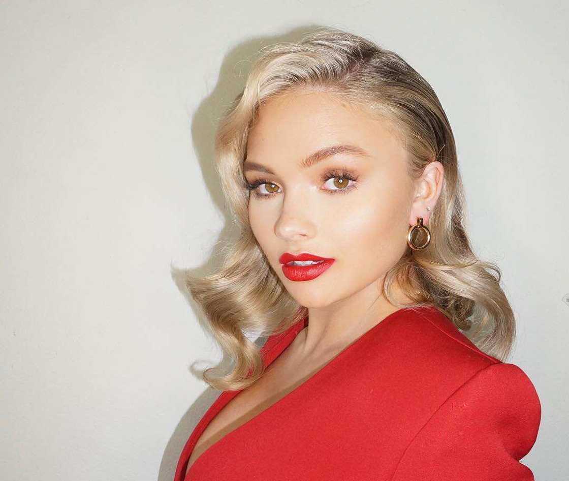 Natalie Alyn Lind Natalie Alyn Lind