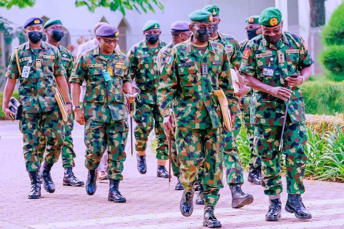 Taron tsaro Taron tsaro