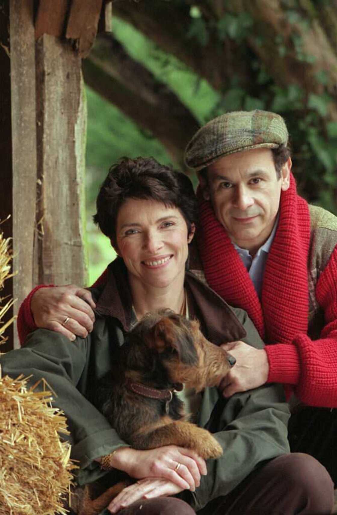 premiere femme de francis perrin premiere femme de francis perrin