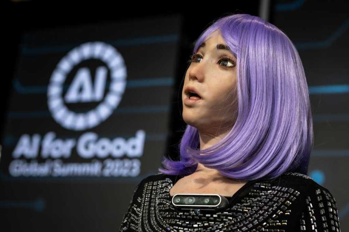 AI robot frontwoman 'Desdemona' performed with the Jam Galaxy Band at the AI for Good Global Summit AI robot frontwoman 'Desdemona' performed with the Jam Galaxy Band at the AI for Good Global Summit