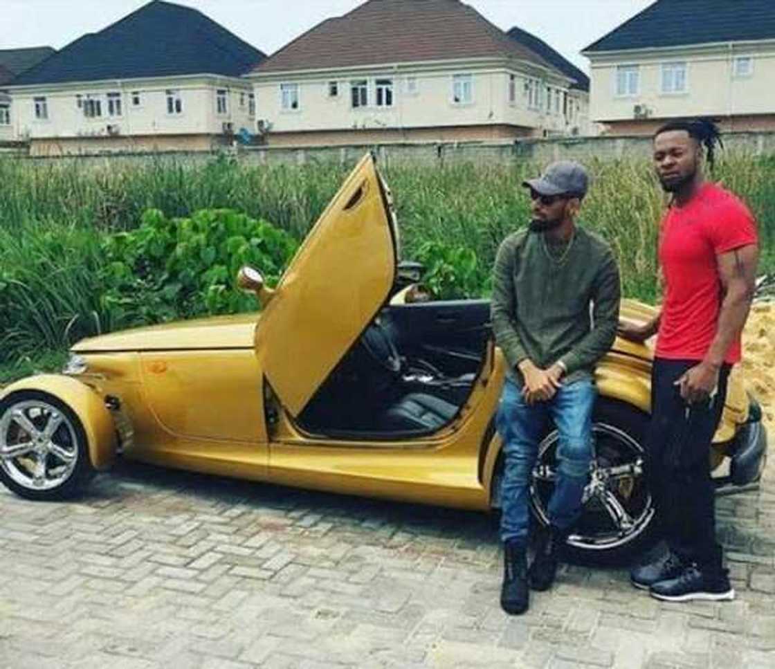 Phyno house and car