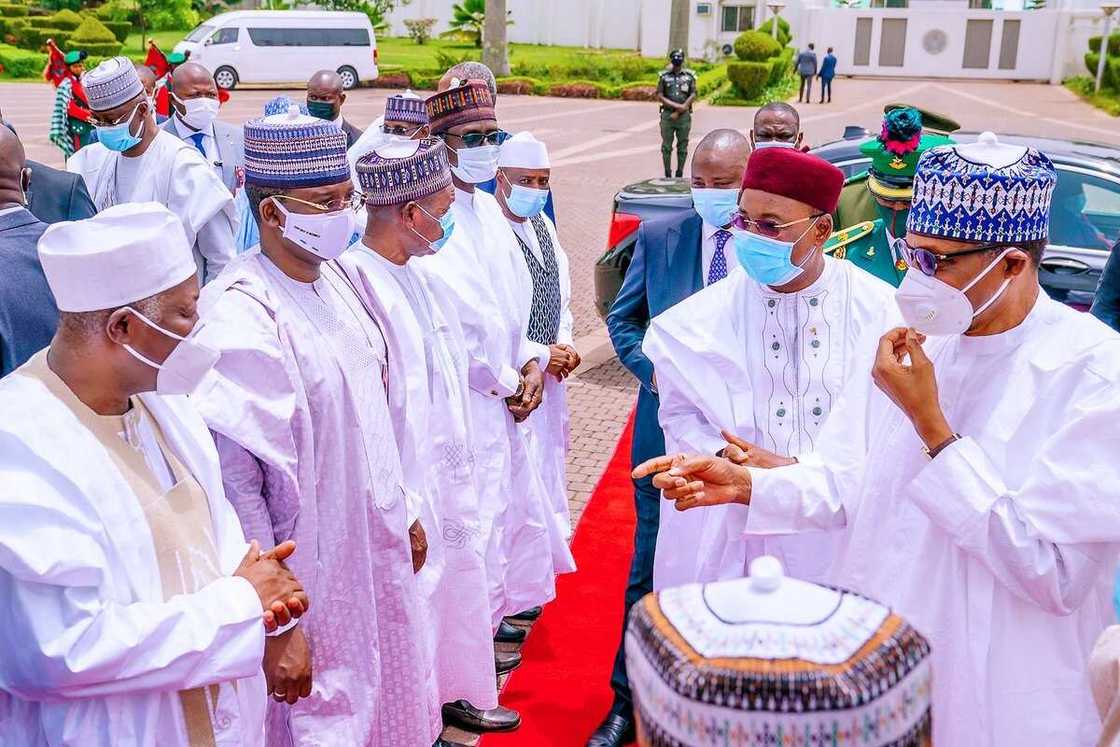 Hotunan shugaba Buhari yayin da ya karba bakuncin shugaban kasan Nijar a Aso Rock Hotunan shugaba Buhari yayin da ya karba bakuncin shugaban kasan Nijar a Aso Rock