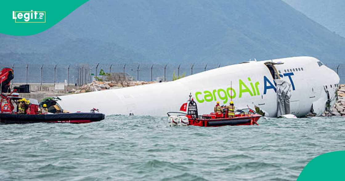 Jirgin dako na Emirates. Jirgin dako na Emirates.