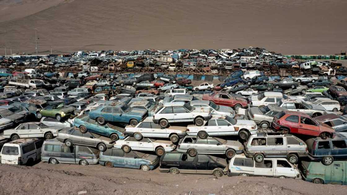Kilometres of used cars from Asia have been dumped in Chile's Atacama desert Kilometres of used cars from Asia have been dumped in Chile's Atacama desert