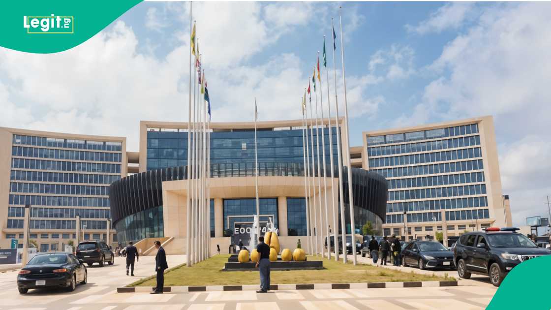 Ofishin kungiyar ECOWAS Ofishin kungiyar ECOWAS