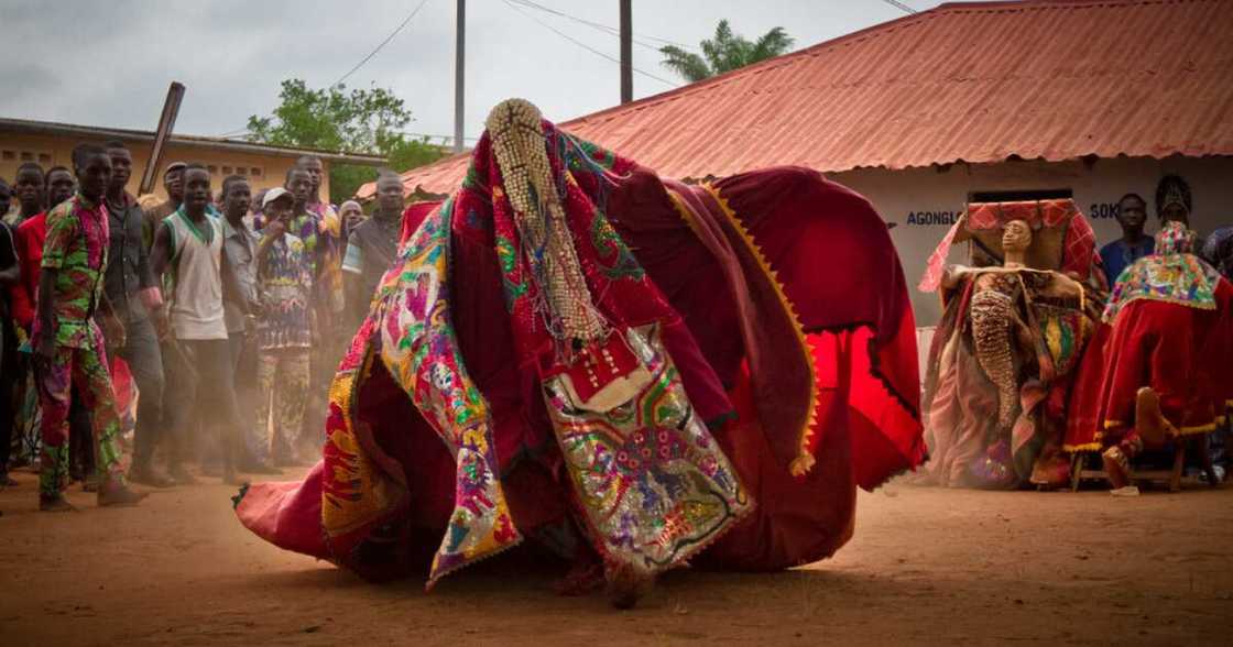 5 things to know about the origin, structure and modern relevance of the Yoruba Alarinjo Theatre