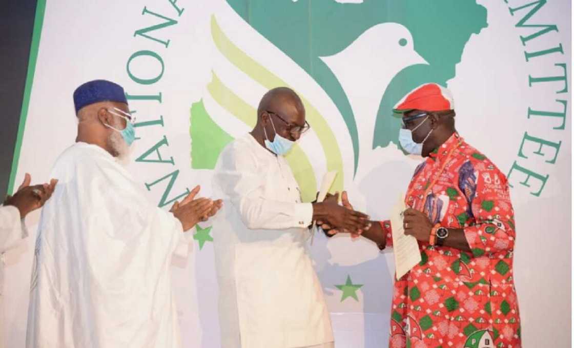 Zaben Edo: Obaseki ya ce ba shi da matsala da Ize-Iyamu