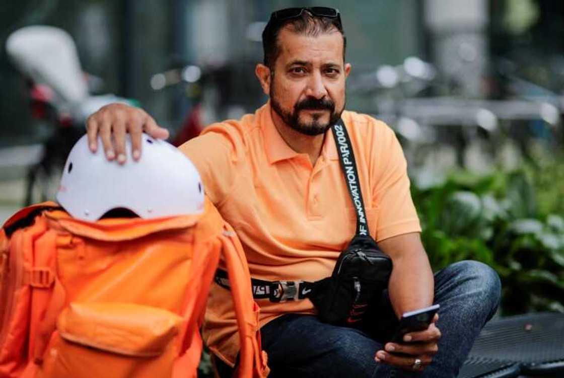 Tsohon ministan Afghanistan da ya koma sana'ar siyar da abinci a kasar Jamus Tsohon ministan Afghanistan da ya koma sana'ar siyar da abinci a kasar Jamus