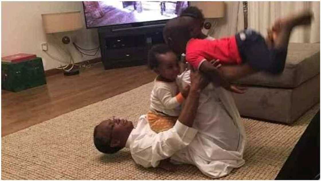 Kaduna governor at parlour play with his grandchildren