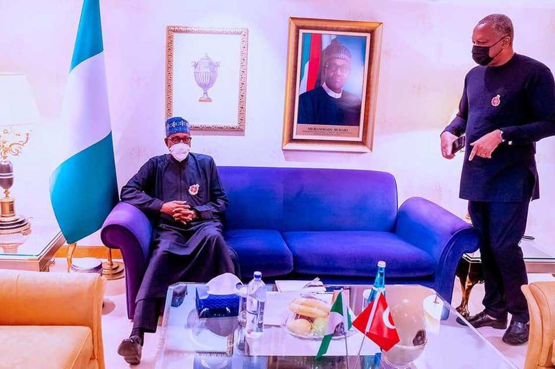 Da duminsa: Shugaba Buhari ya dira birnin Istanbul, Kasar Turkiyya Da duminsa: Shugaba Buhari ya dira birnin Istanbul, Kasar Turkiyya