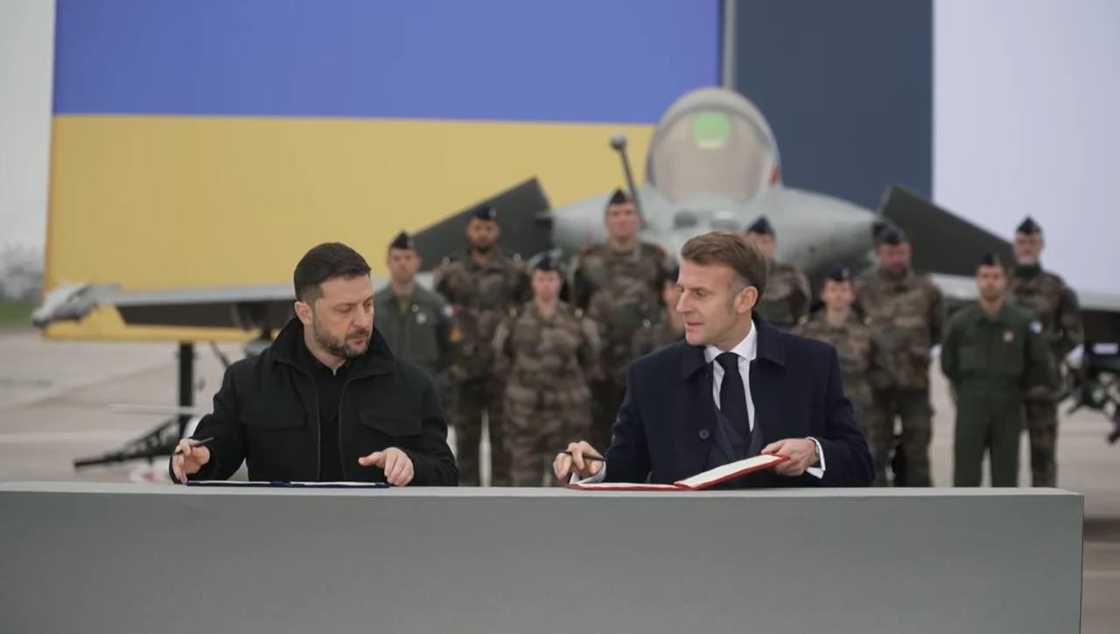 Dassault shares surged after Ukraine–France Rafale agreement, highlighting defence industry support for Kyiv. Dassault shares surged after Ukraine–France Rafale agreement, highlighting defence industry support for Kyiv.