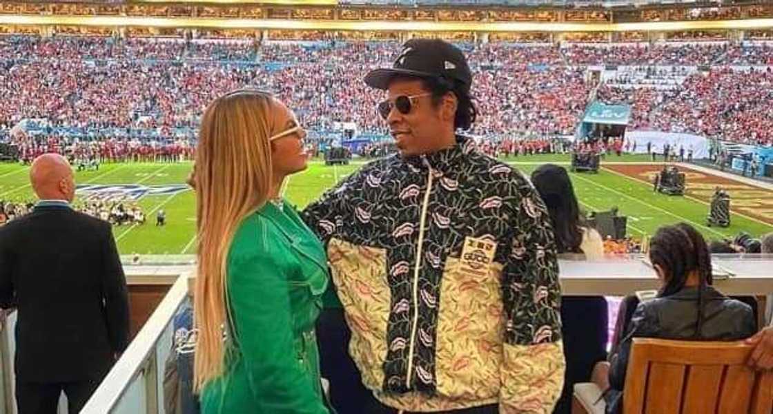Jay Z deleted his IG account in about 24 hours. Jay Z deleted his IG account in about 24 hours.