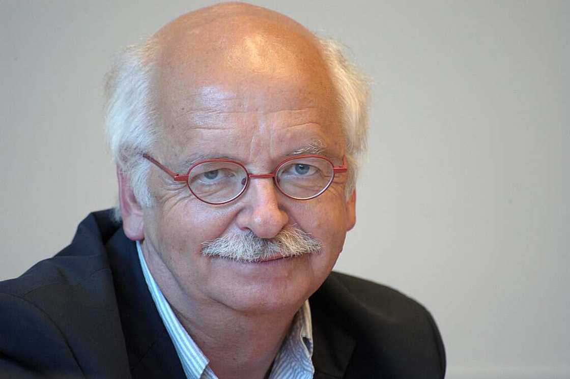 Qui est le compagnon de Sophie Davant? Qui est le compagnon de Sophie Davant?