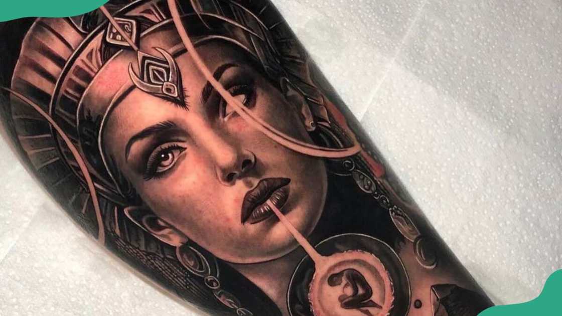 Egyptian succubus Egyptian succubus