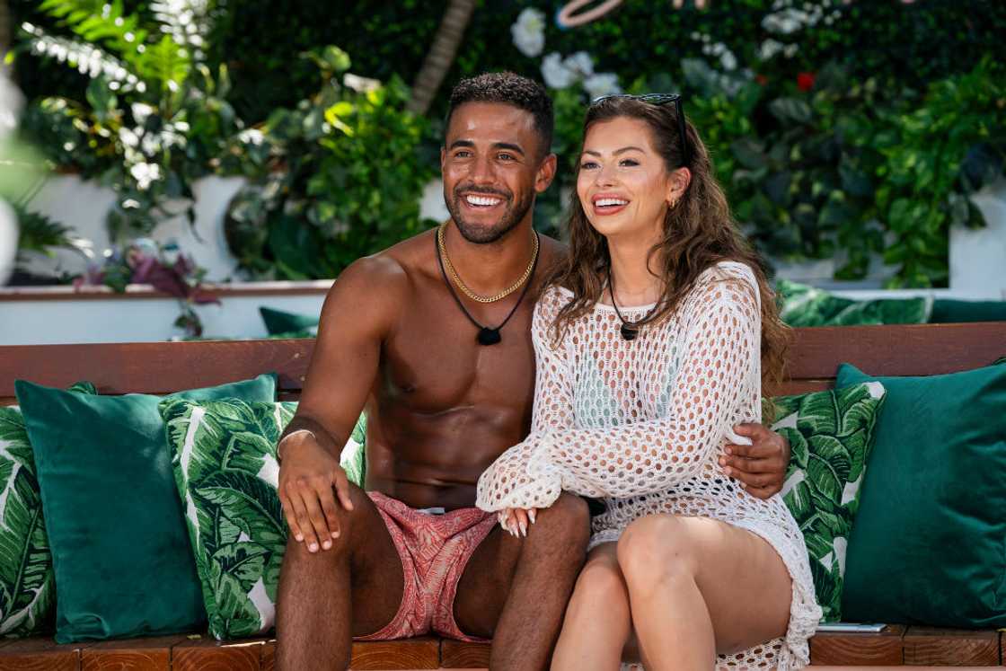 Kendall Washington and Nicole Jacky in Love Island. Kendall Washington and Nicole Jacky in Love Island.