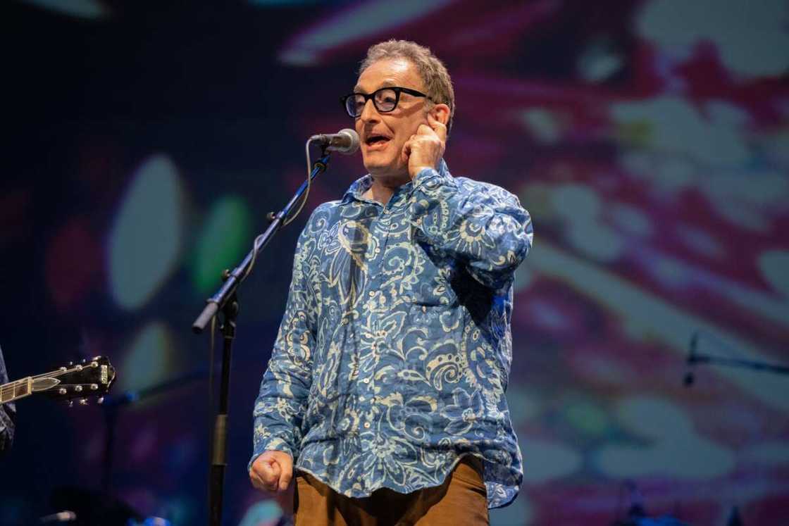 famous actors named tom famous actors named tom