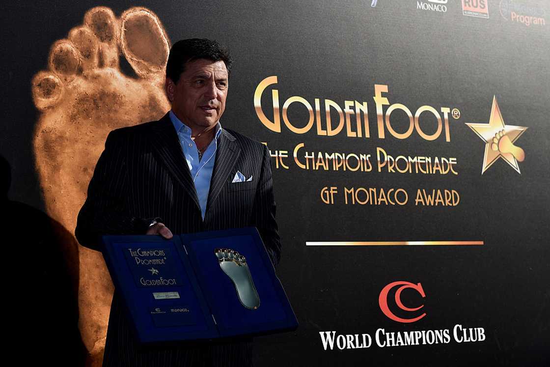 Daniel Passarella receives an award at the Fairmont Hotel in Monaco Daniel Passarella receives an award at the Fairmont Hotel in Monaco