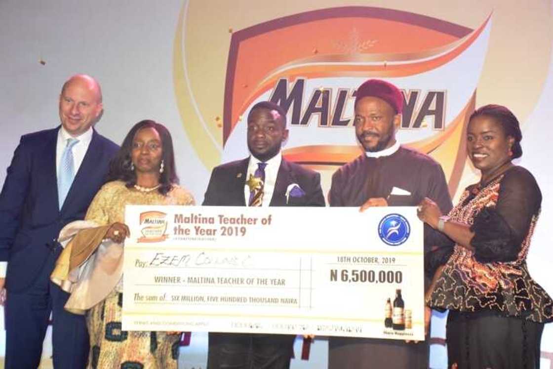Ezem Collins emerges 2019 Maltina Teacher of the Year Ezem Collins emerges 2019 Maltina Teacher of the Year