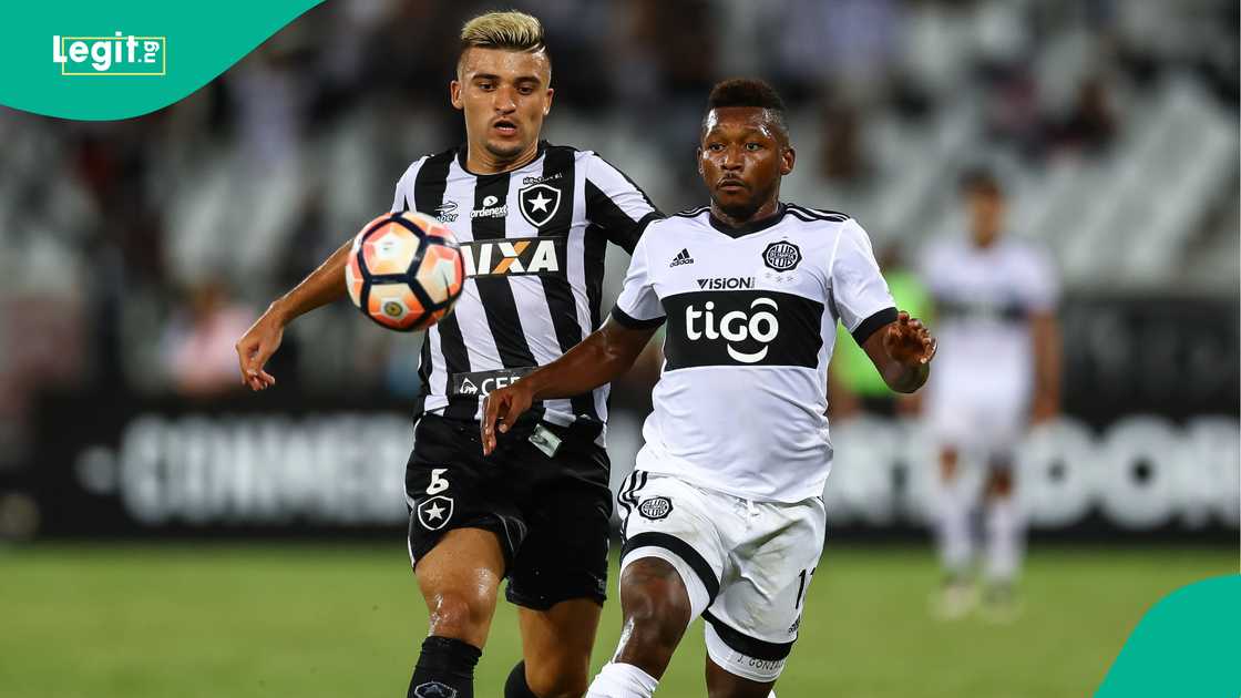 Jonathan Gonzalez, Club Olimpia, Botafogo, Copa Libertadores, Victor Luis. Jonathan Gonzalez, Club Olimpia, Botafogo, Copa Libertadores, Victor Luis.