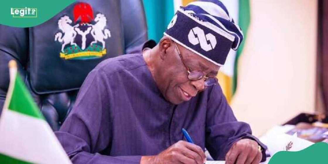 Tinubu ya nada sakatarorin dindindin Tinubu ya nada sakatarorin dindindin