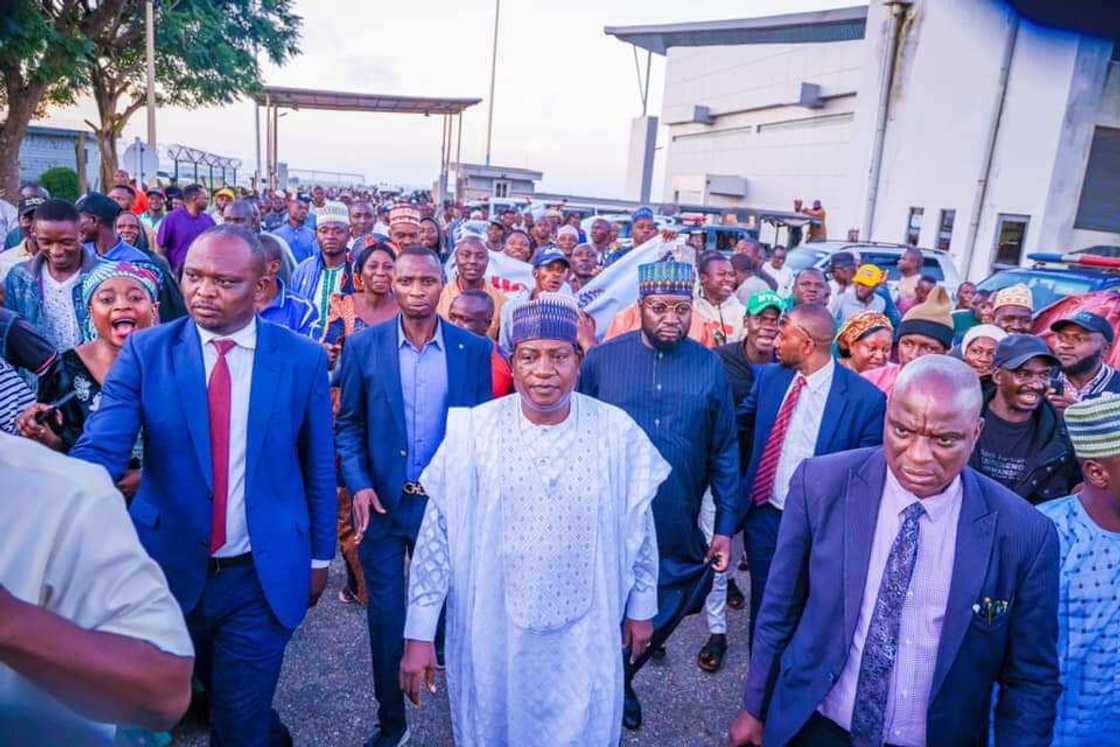 Gwamna Simon Lalong na jihar Filato. Gwamna Simon Lalong na jihar Filato.